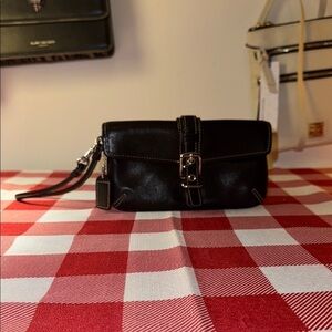 Coach Wristlet Wallet Solid Black Clutch Pouch Smooth Leather Buckle Small